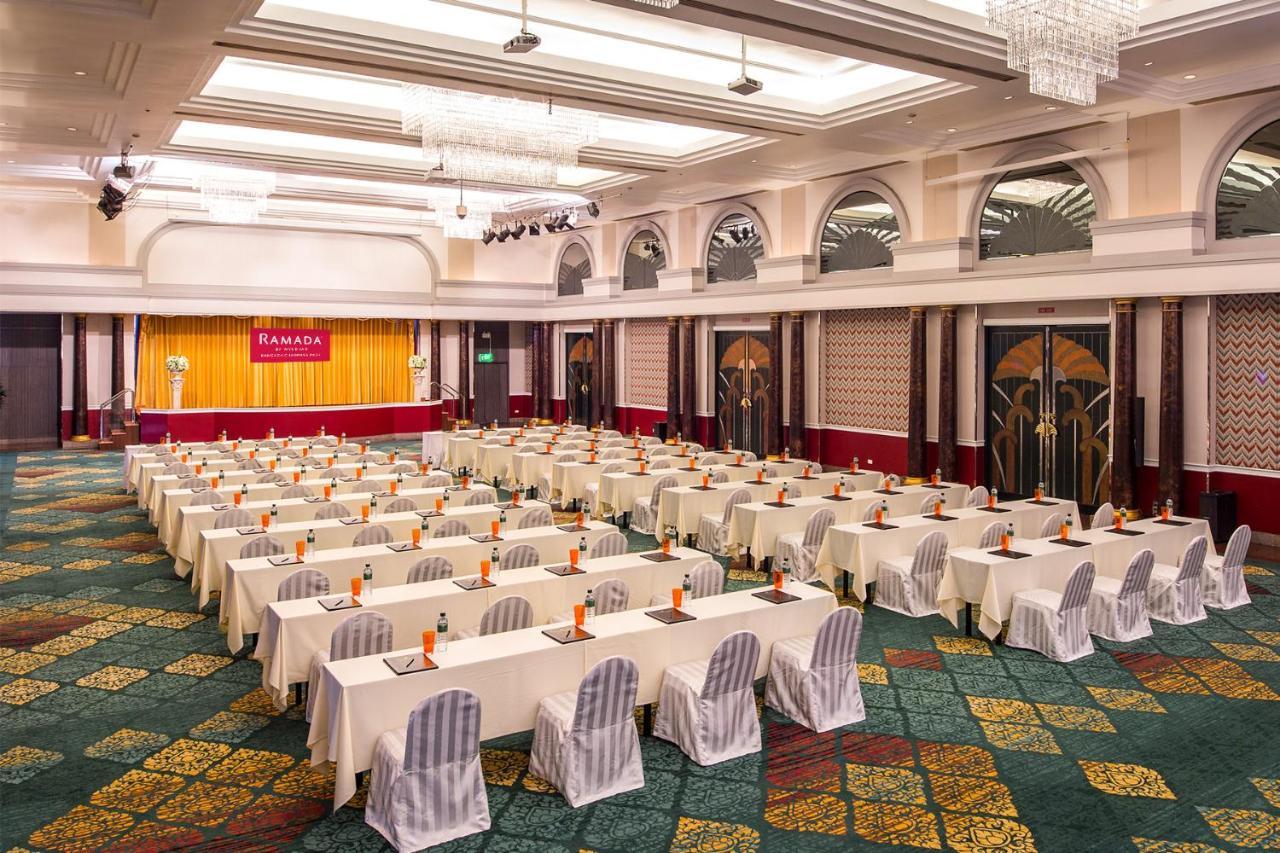 Ramada by Wyndham Bangkok Chaophya Park Hotel Bagian luar foto
