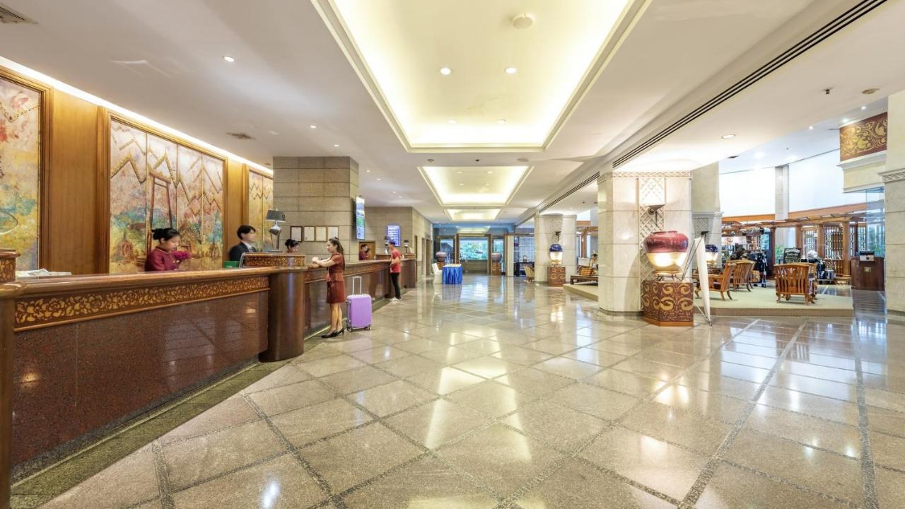 Ramada by Wyndham Bangkok Chaophya Park Hotel Bagian luar foto