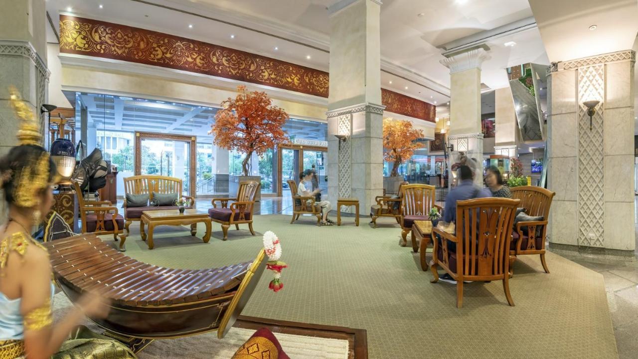 Ramada by Wyndham Bangkok Chaophya Park Hotel Bagian luar foto